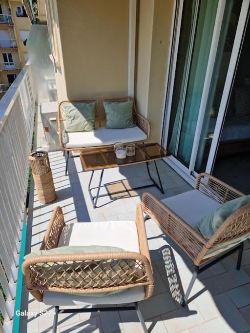Cozy Studio, Sea View, Old Town, Near Beaches Antibes Buitenkant foto
