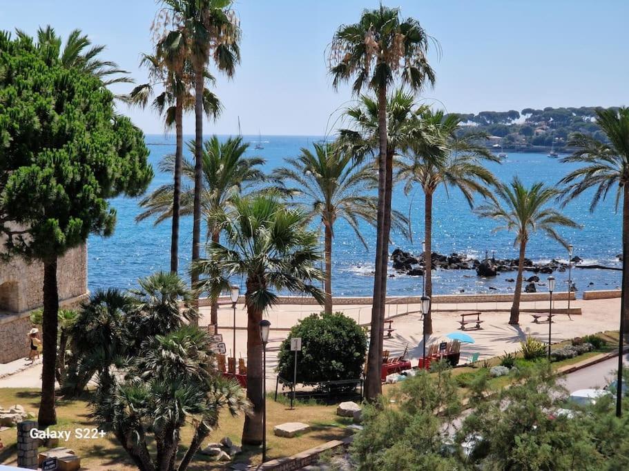 Cozy Studio, Sea View, Old Town, Near Beaches Antibes Buitenkant foto